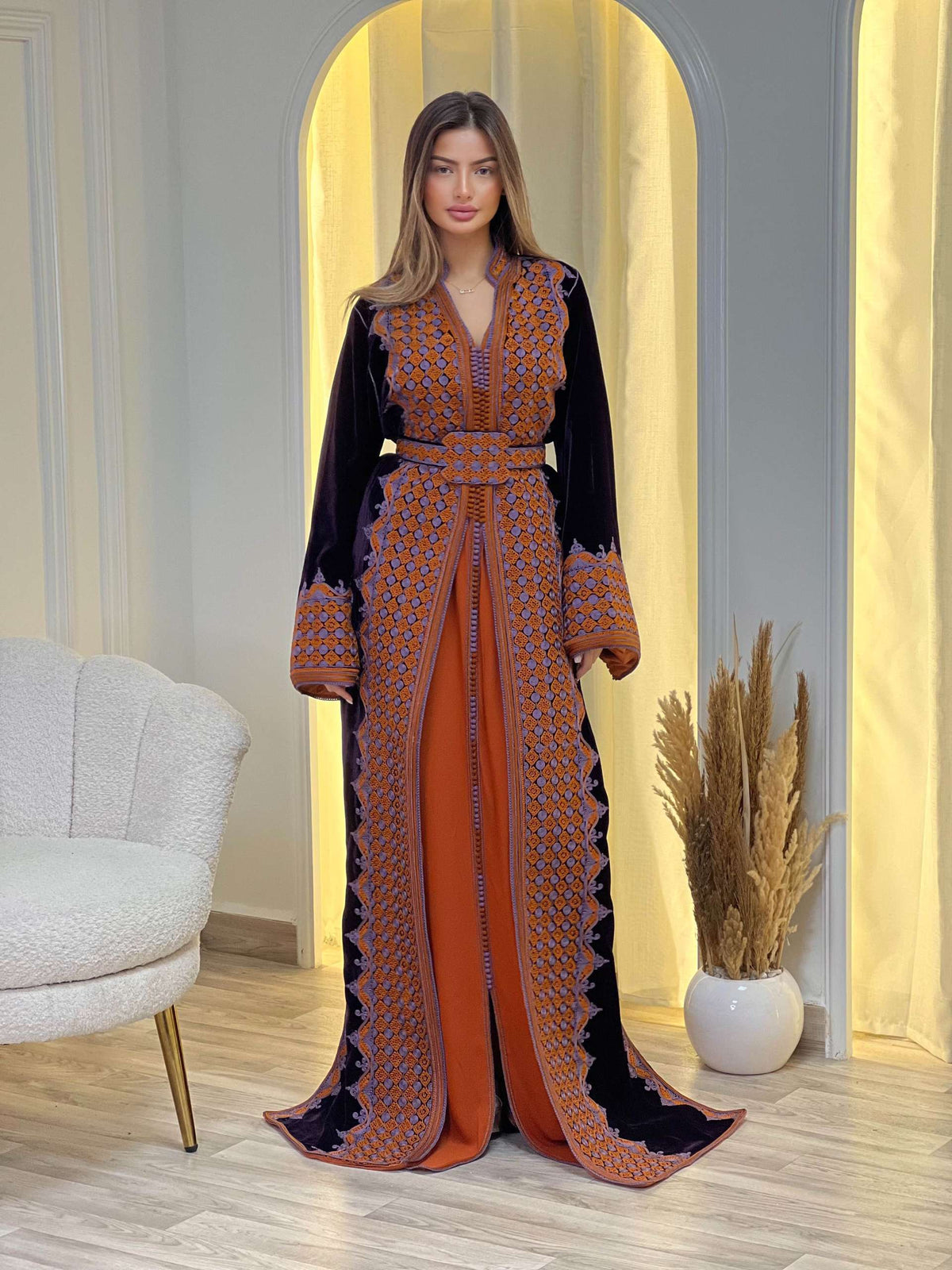 Elegance Malika Lebsa