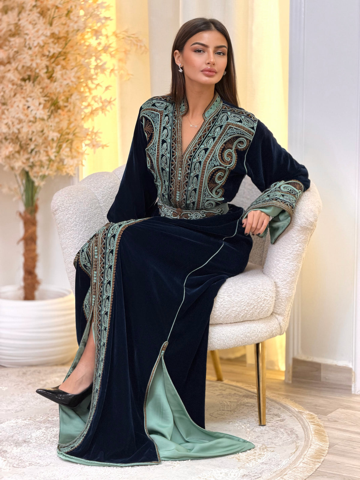 Ayla Nour Kaftan