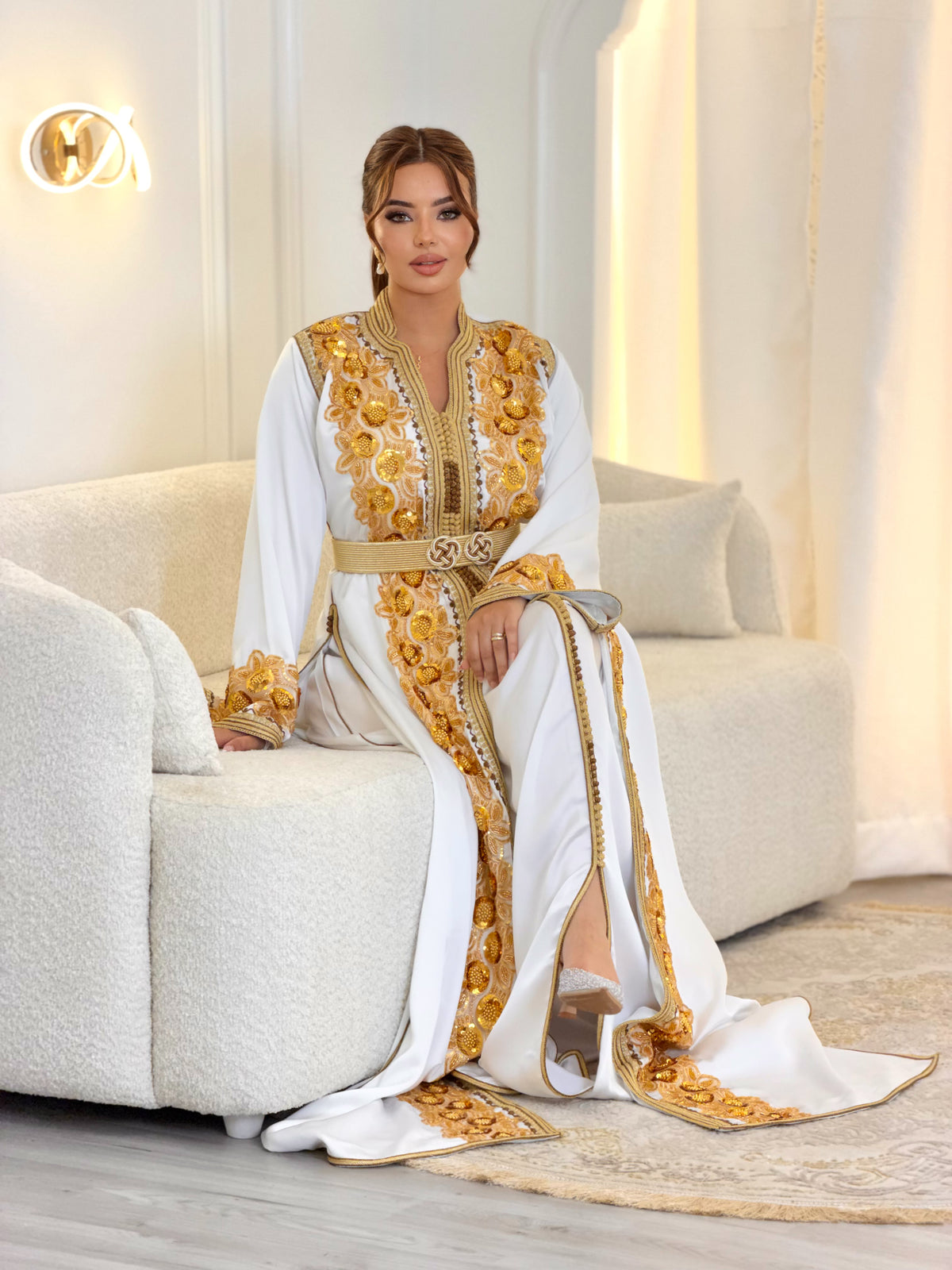 Chic Amira Lebsa
