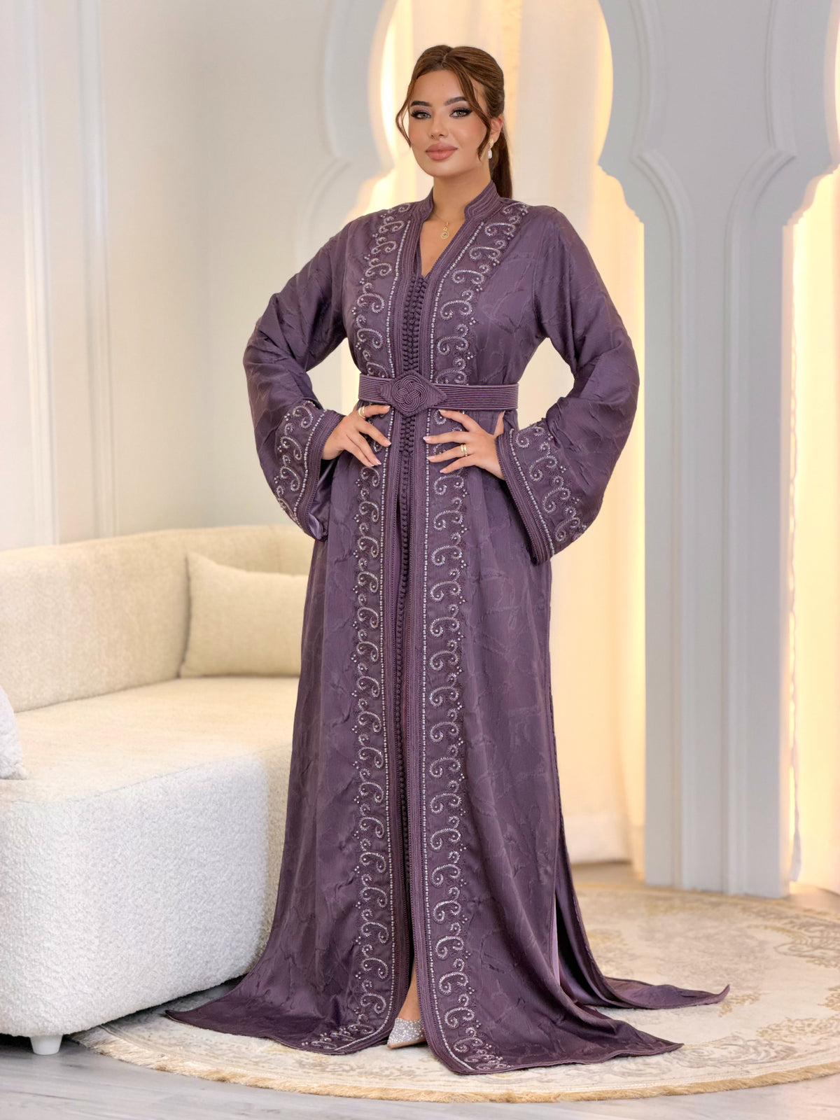 Chic Iliana Lebsa