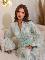 Elegant Defne Lebsa