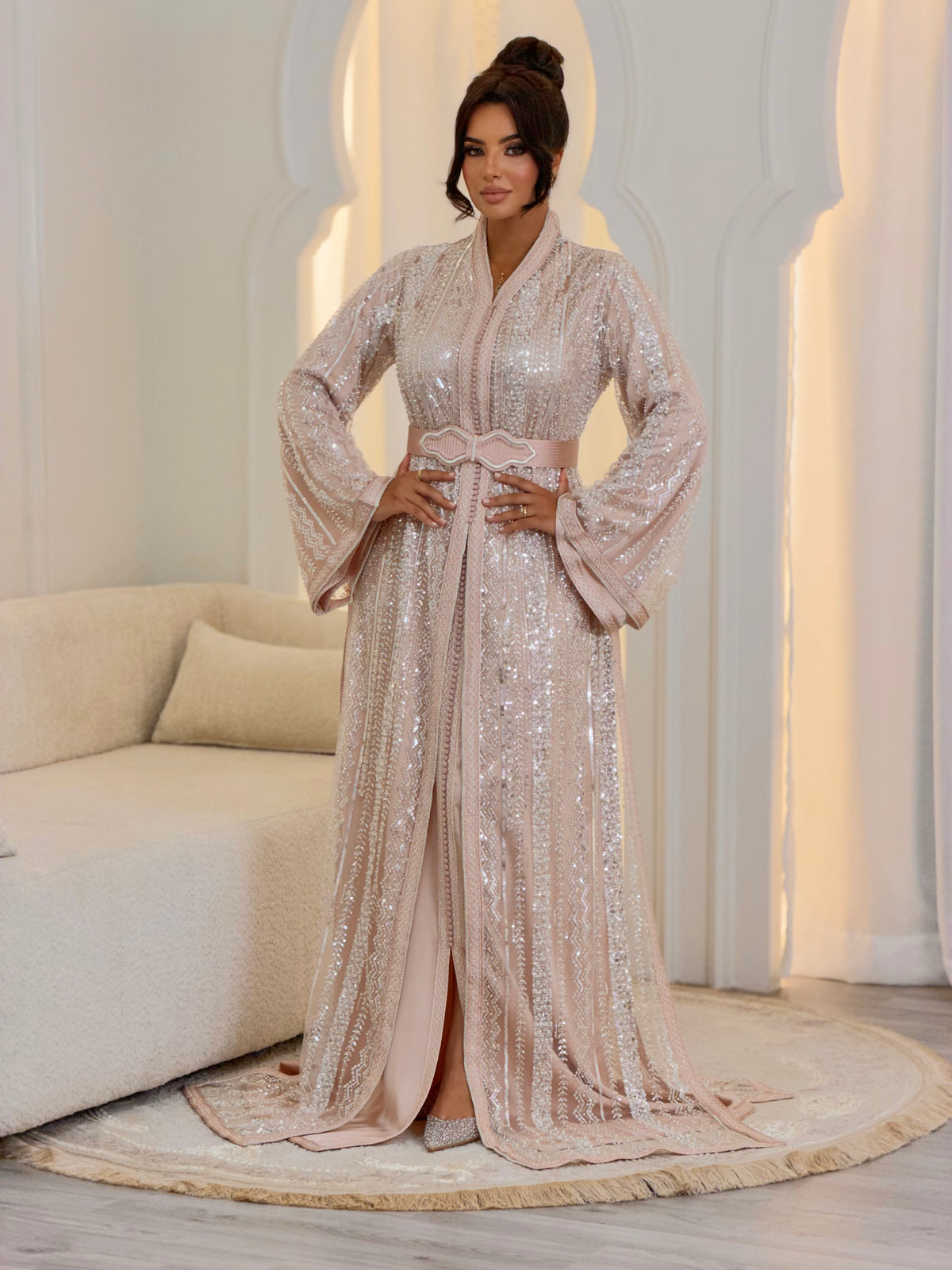 Elegant Jana Lebsa