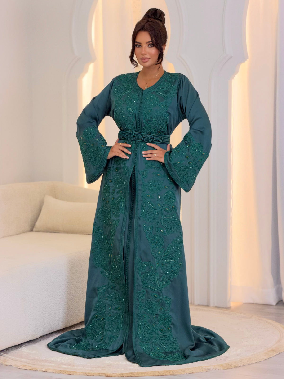 Elegant Lamis Lebsa