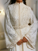 Elegant Nehir Lebsa