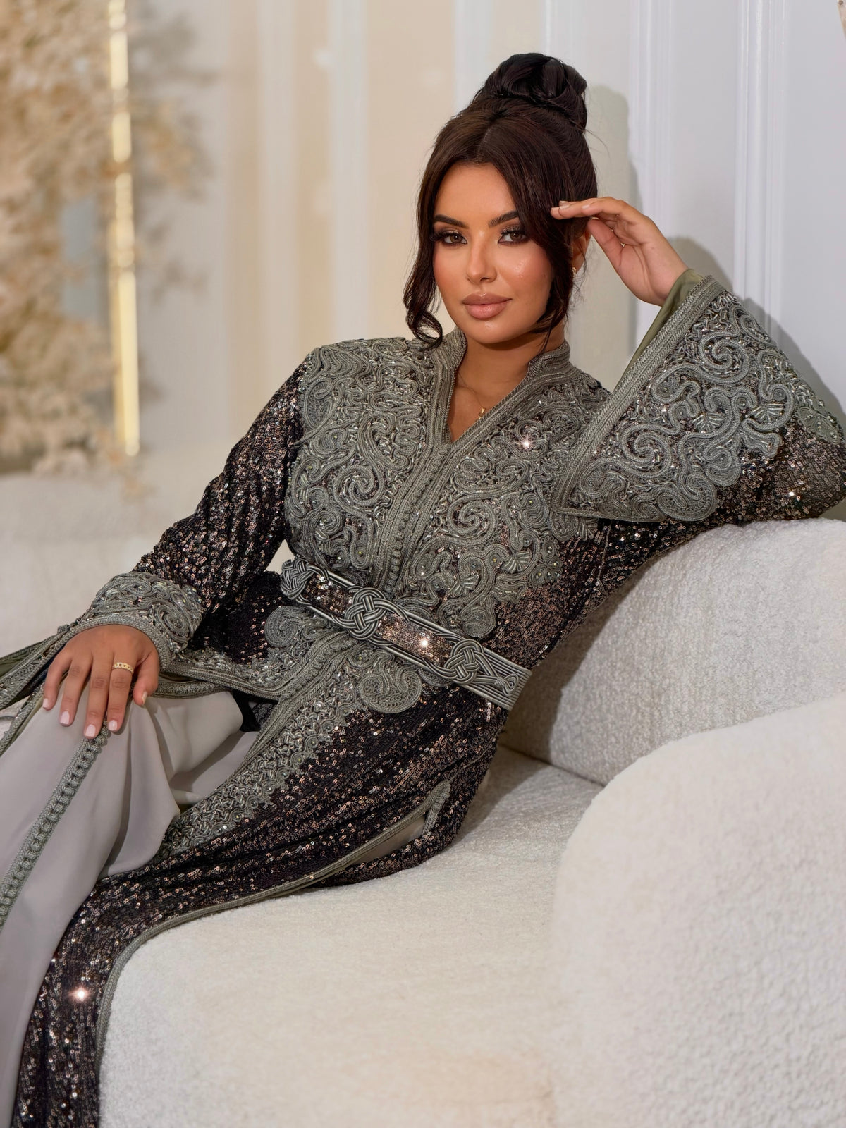 Elegant Raya Lebsa