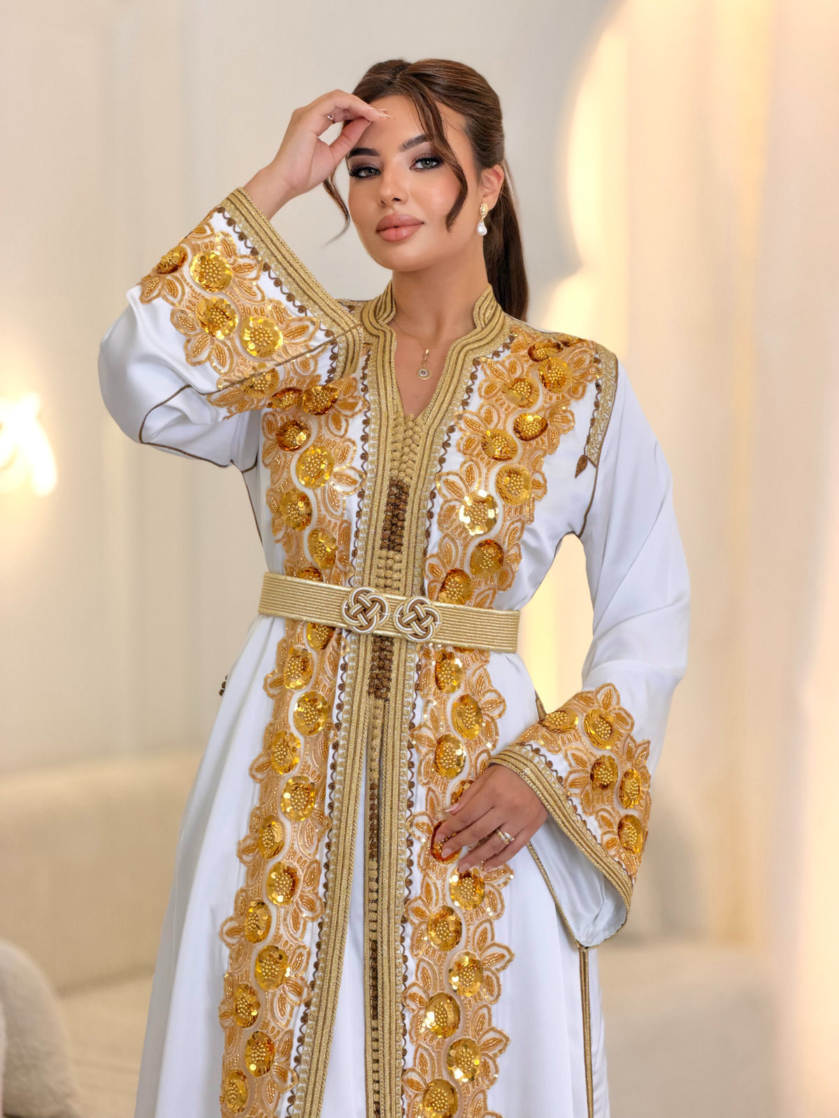 Chic Amira Lebsa
