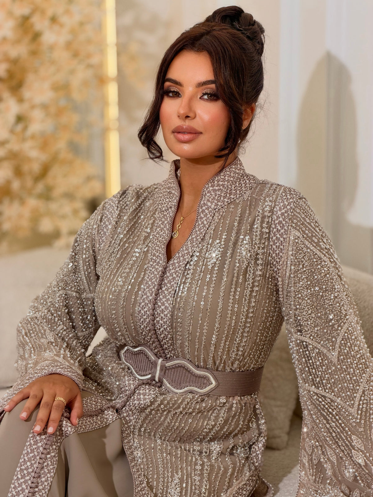 Elegant Elara Lebsa