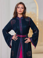Elegant Lina Lebsa