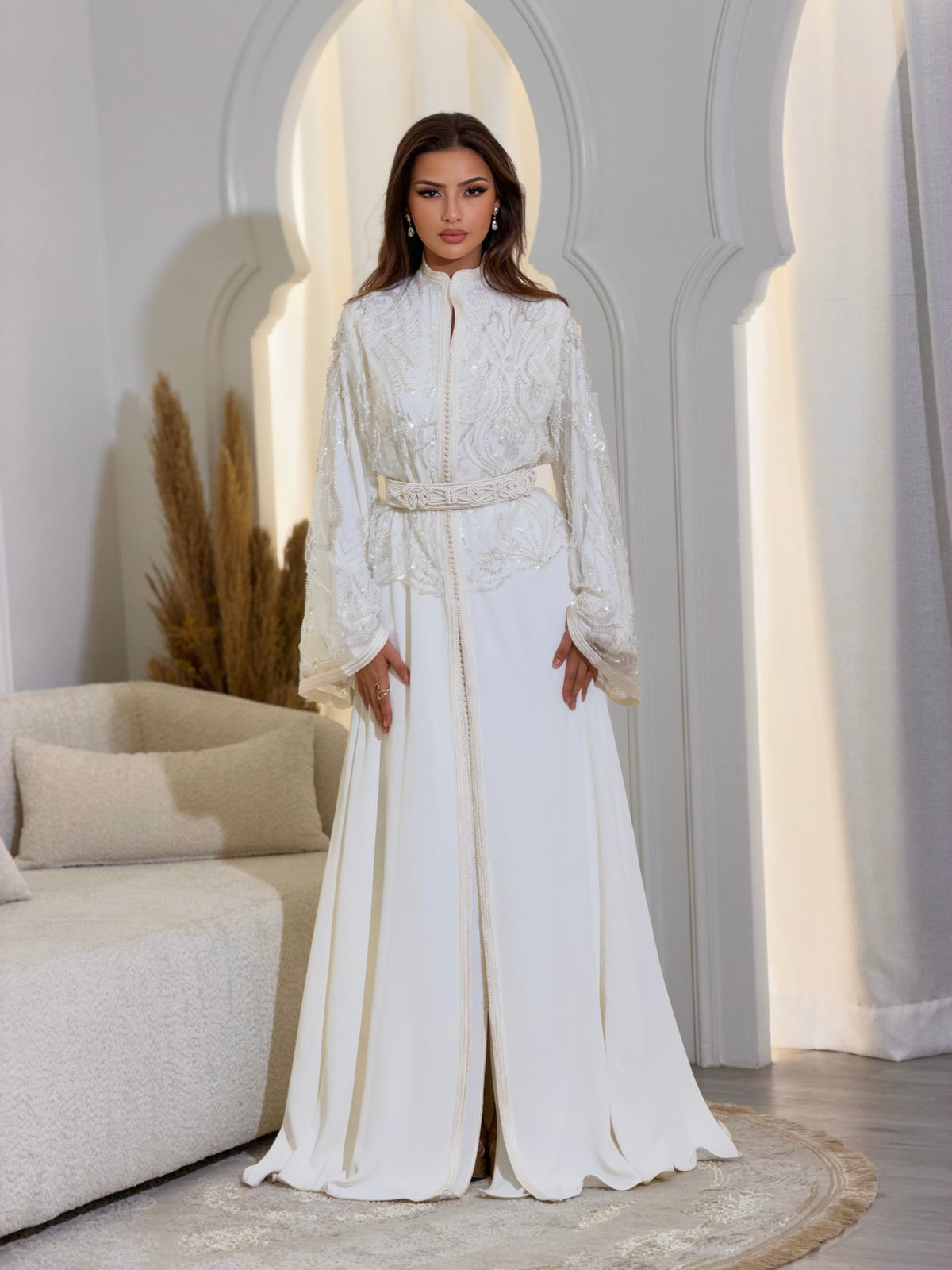 Elegant Nehir Lebsa