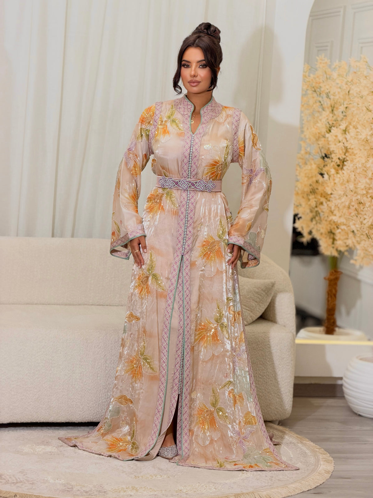 Elegant Reem Lebsa