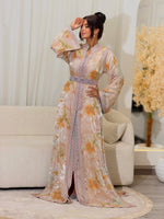 Elegant Reem Lebsa