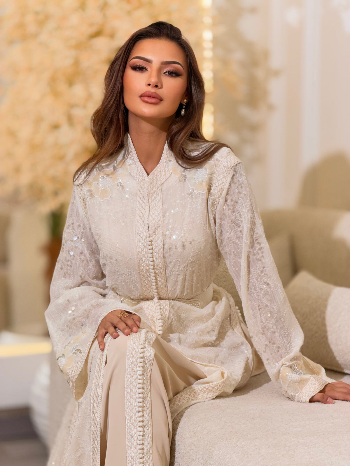 Elegant Yena Lebsa