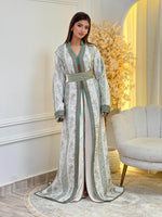 Elegant Zaina Lebsa