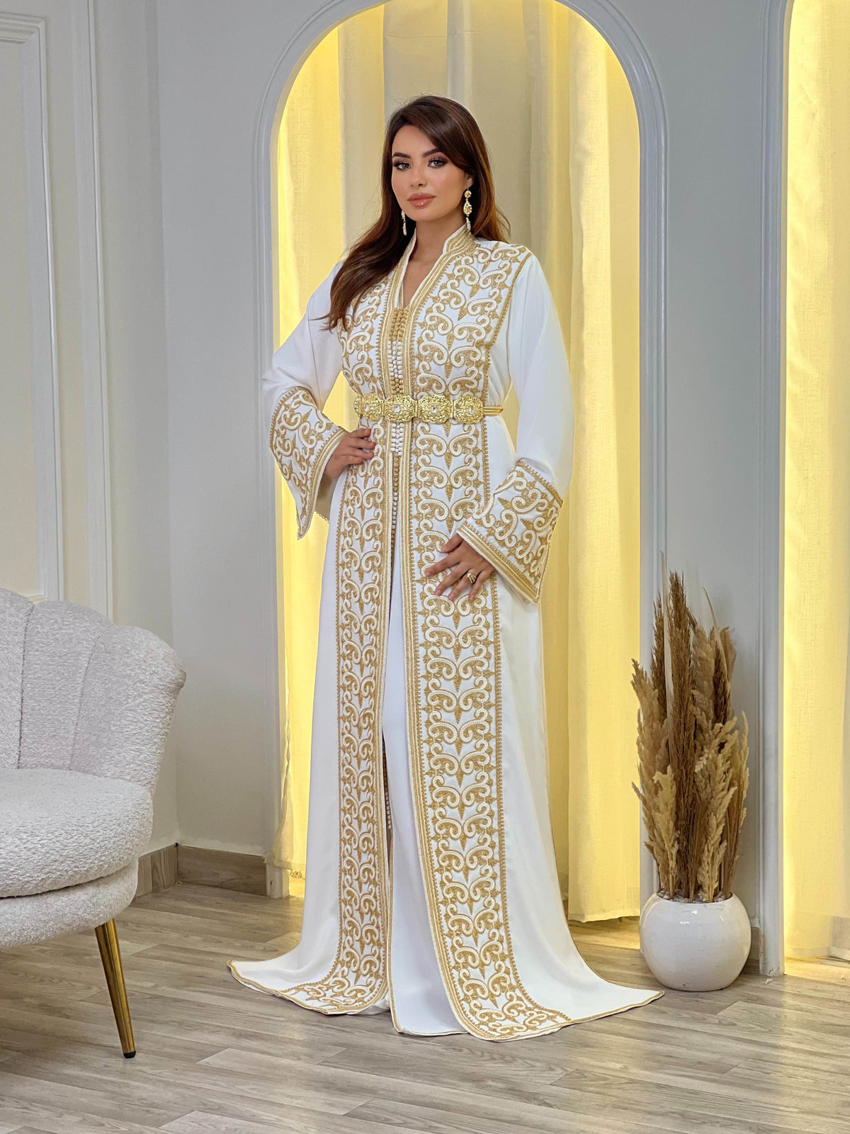 Majestueuse Dana Lebsa