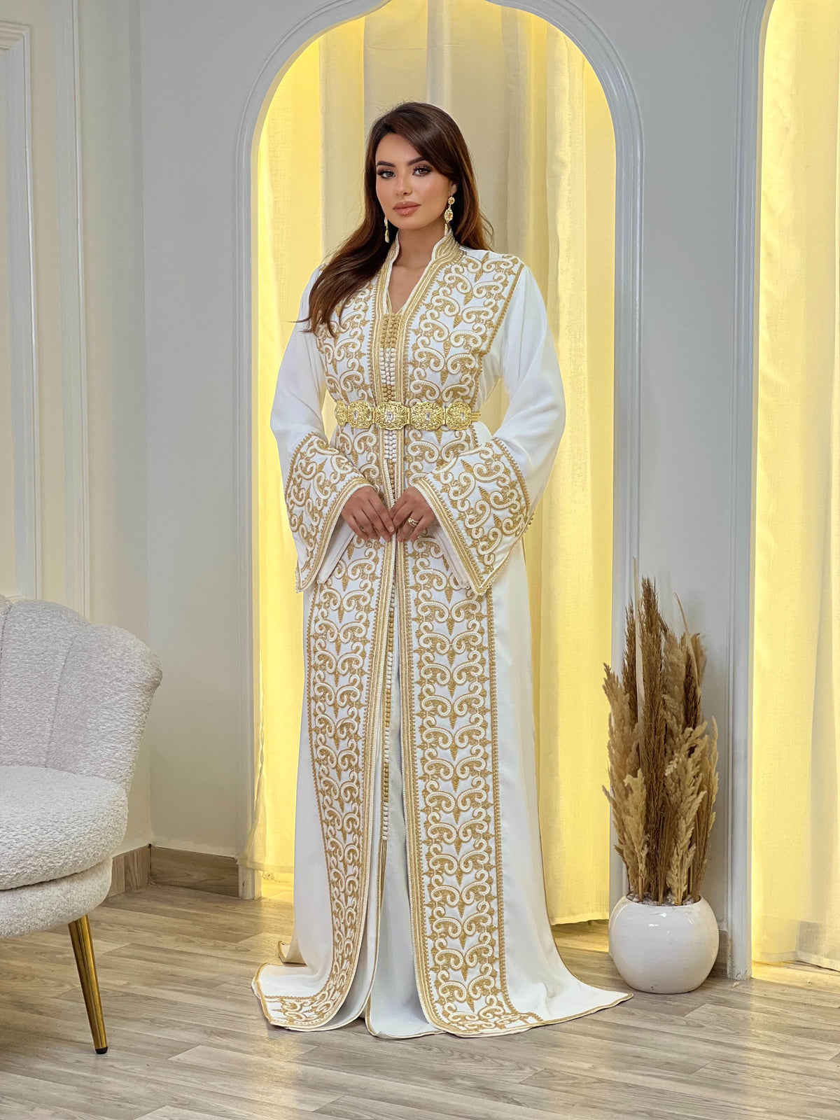 Majestueuse Dana Lebsa