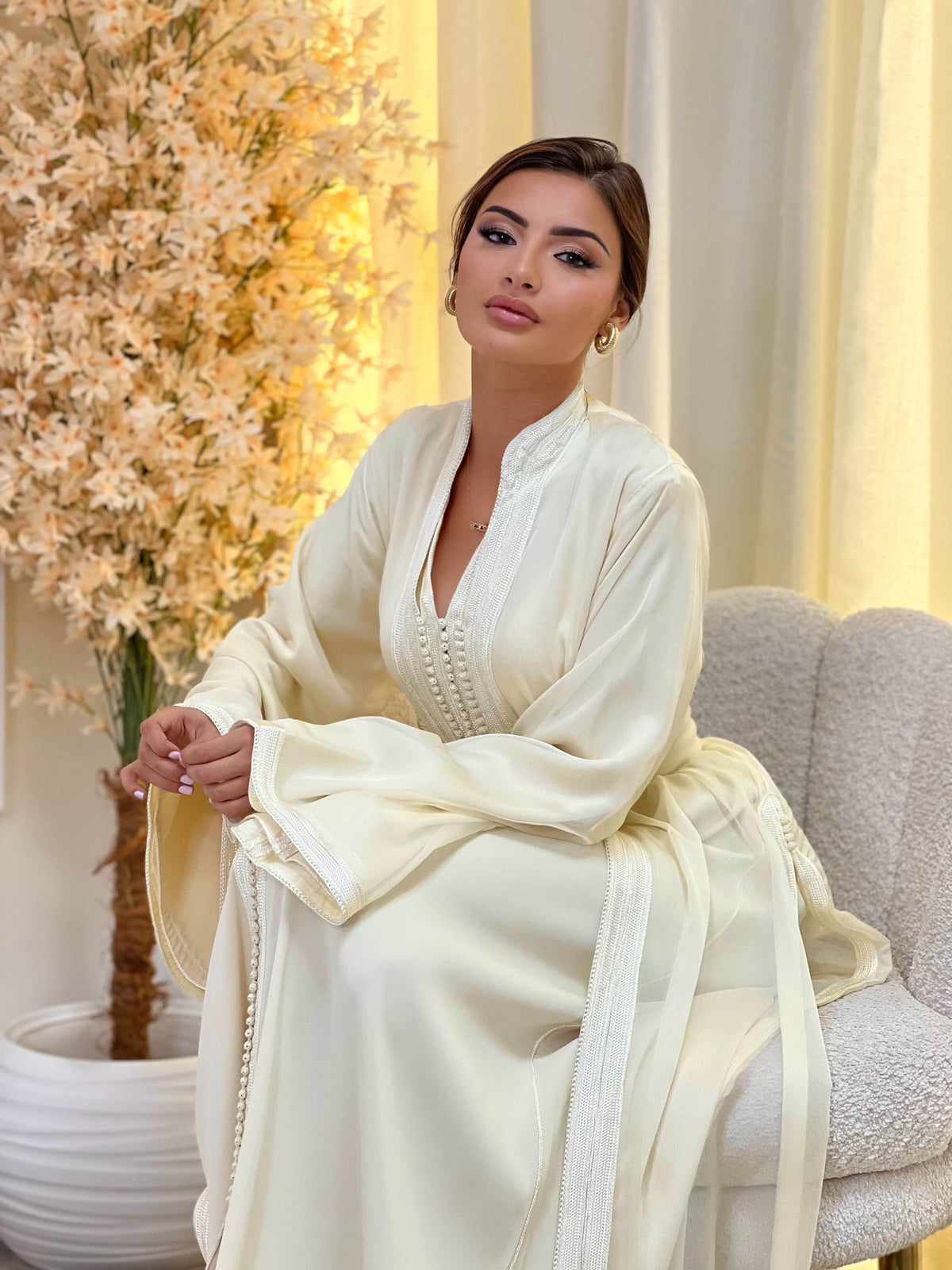 Royal Naya Lebsa