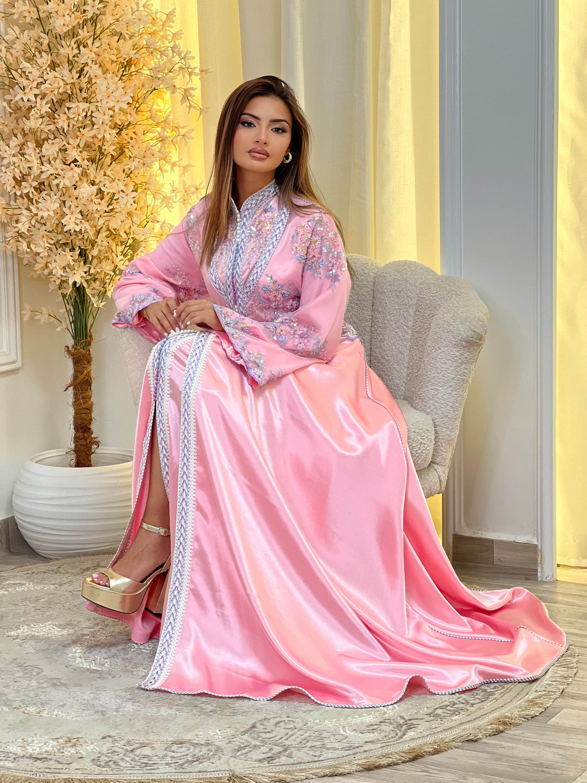 Royale Areej Lebsa