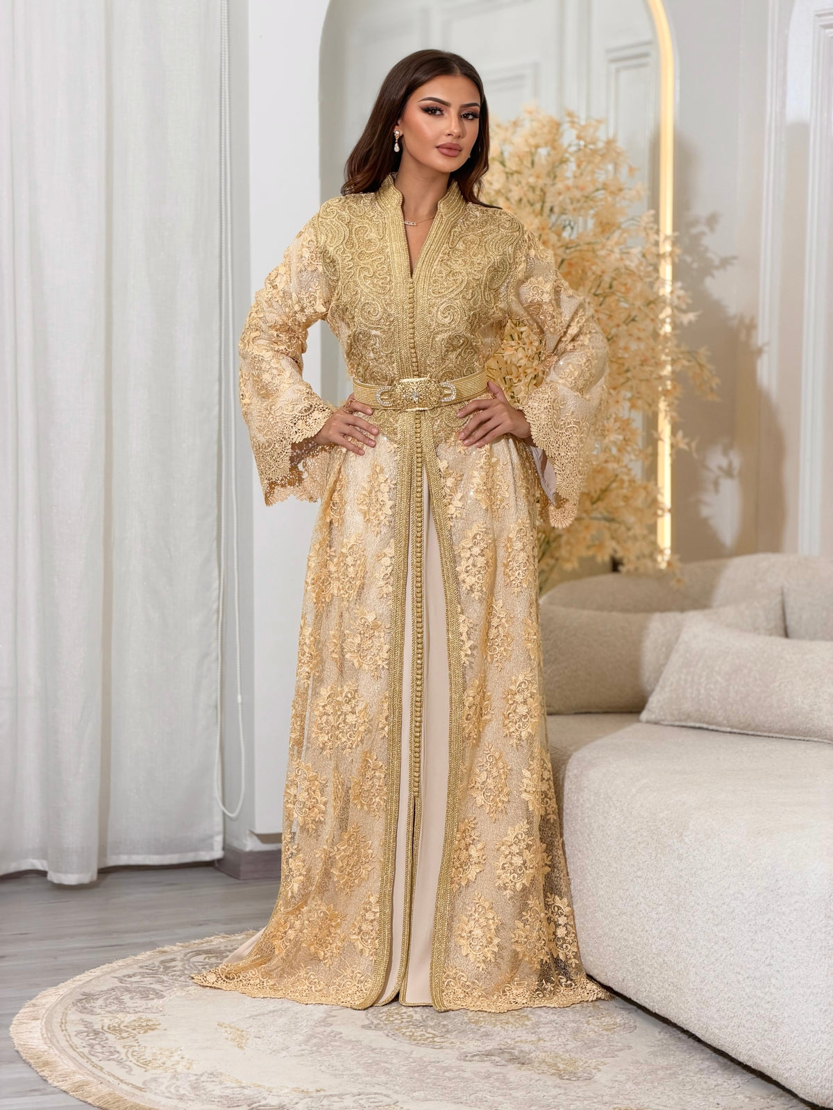 Elegant Alya Lebsa