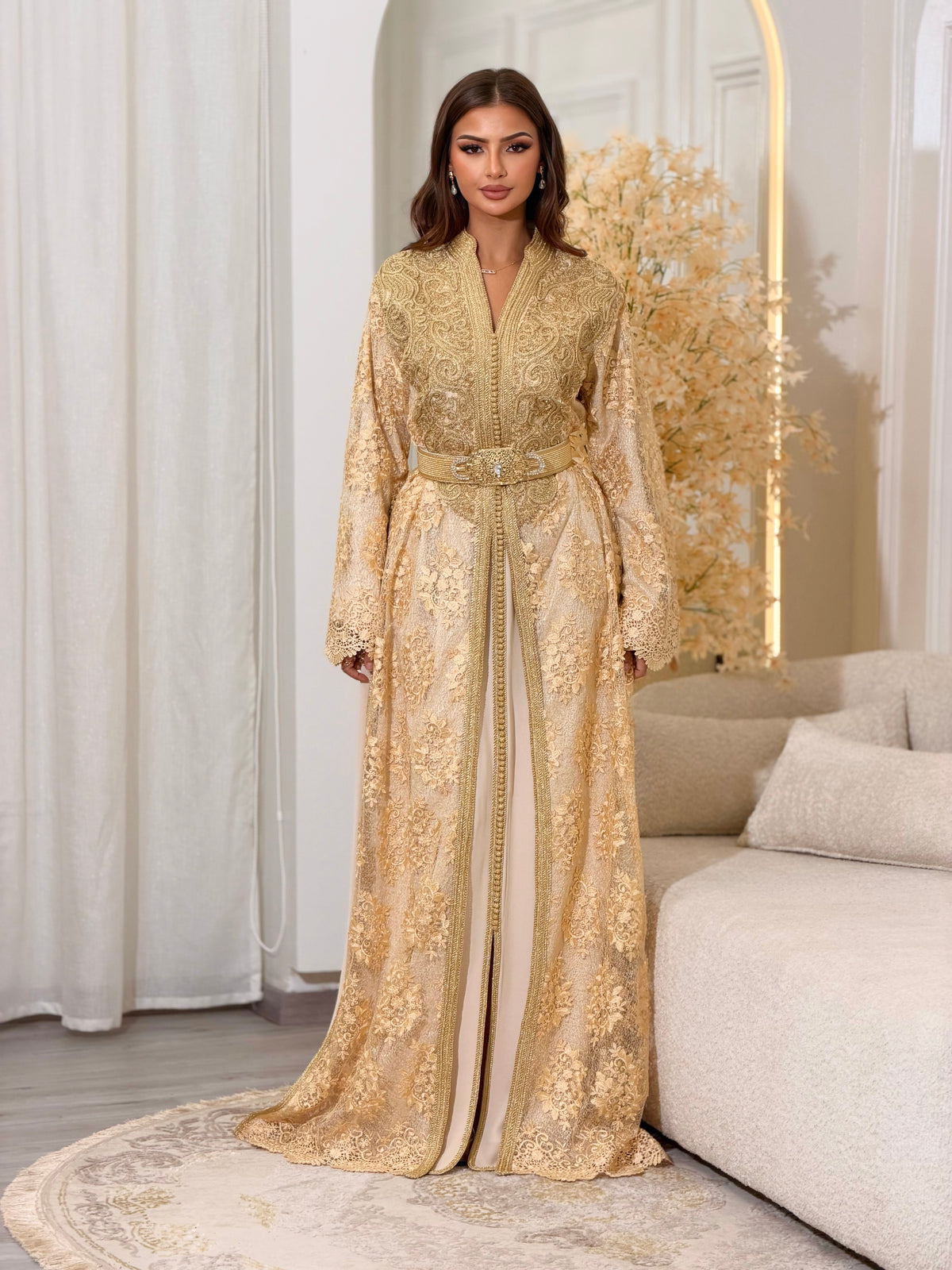 Elegant Alya Lebsa