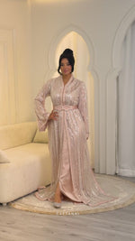 Elegant Jana Lebsa